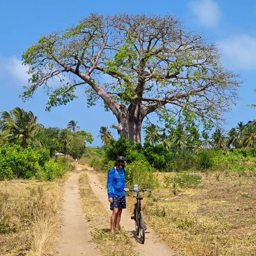 Extraordinary adventures and wildlife